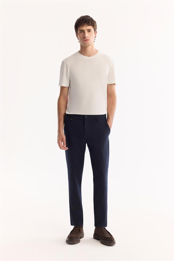 Lacivert Viskon Karışımlı Kolay Ütülenen Çizgili Pantolon