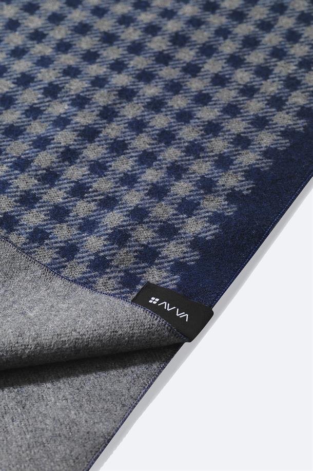 Lacivert Viskon Karışımlı Püsküllü Desenli Şal