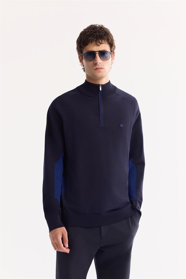 Lacivert Dik Yaka Fermuarlı Rayon Tüylenmeyen Triko Kazak