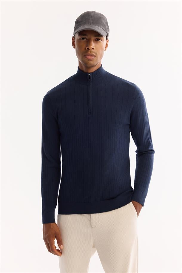 Lacivert Dik Yaka Fermuarlı Soft Touch Çizgili Triko Kazak