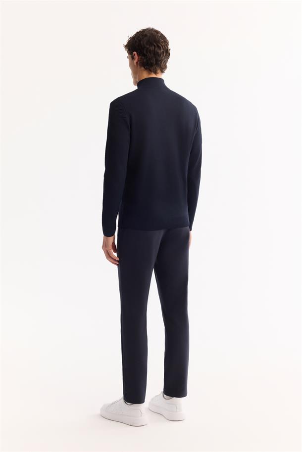 Lacivert Dik Yaka Fermuarlı Dokulu Triko Kazak