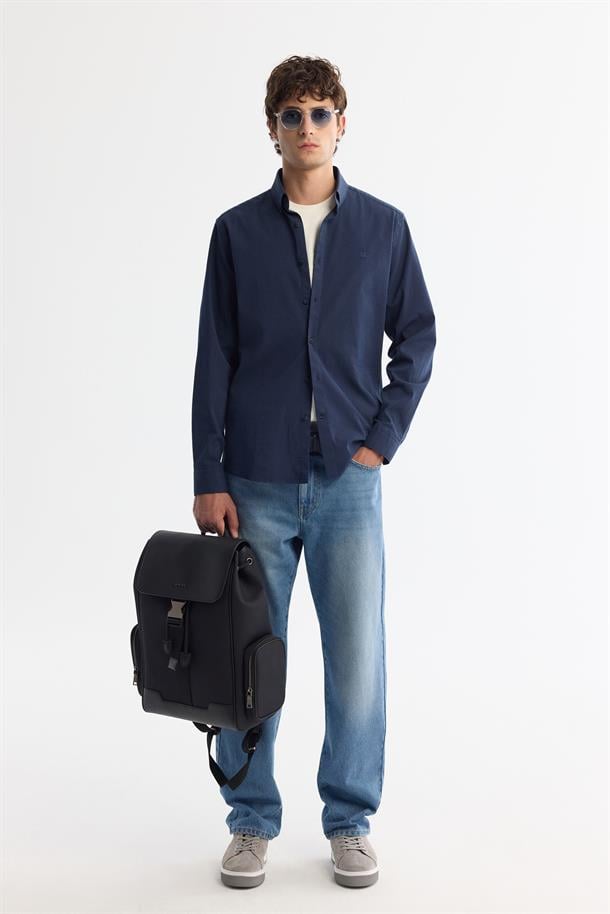 Lacivert Düğmeli Yaka Kolay Ütülenen Çizgili Gömlek