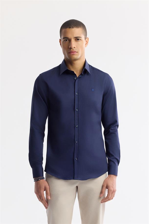 Lacivert Klasik Yaka %100 Pamuk Saten Kolay Ütülenen Gömlek