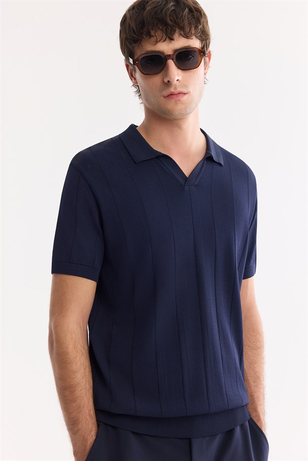 Lacivert Polo Yaka Düğmesiz Dokulu Triko T-Shirt