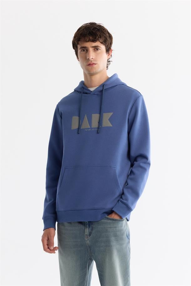 Mavi Kapüşonlu Pamuklu Baskılı Elastan Sweatshirt