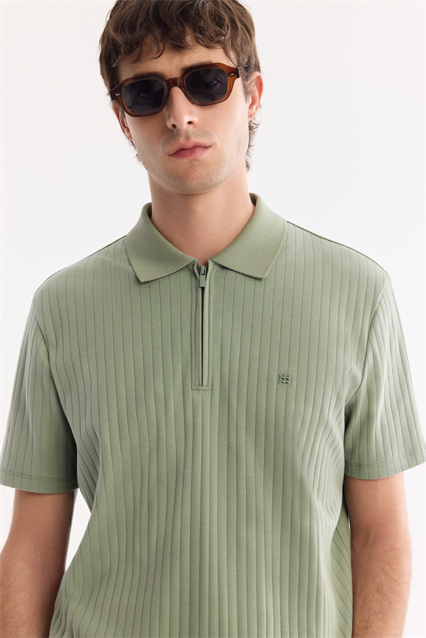 Mint Kıvrılmaz Polo Yaka Fermuarlı %100 Pamuk Basic T-Shirt