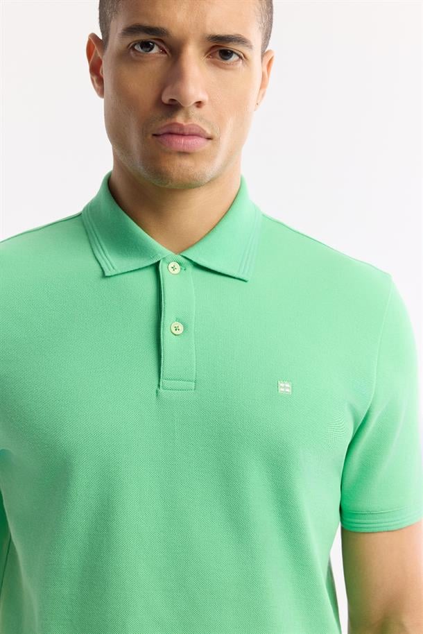 Neon Yeşil Kıvrılmaz Polo Yaka %100 Pamuk Basic T-Shirt