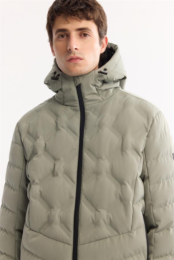 Nil Yeşili Kapüşonlu Su İtici Rüzgar Geçirmez -5 Dereceye Dayanıklı Şişme Mont