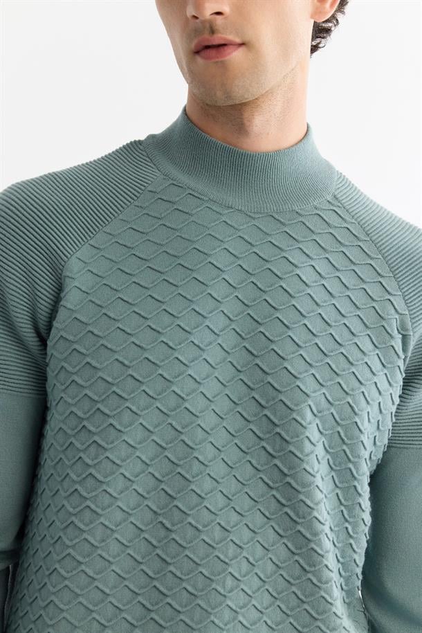 Nil Yeşili Yarım Balıkçı Yaka Soft Touch Triko Kazak