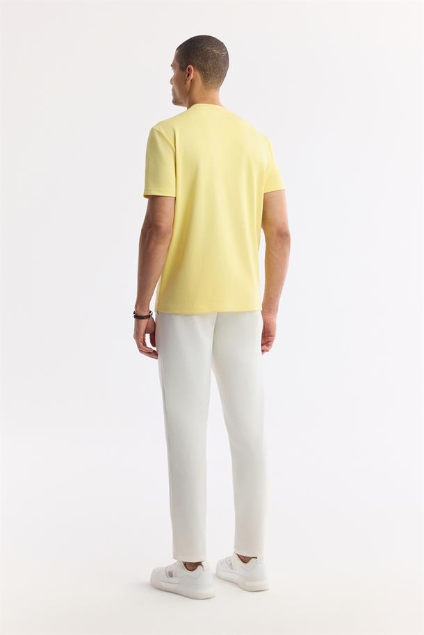 Sarı Bisiklet Yaka Baskılı Bi-Stretch İnterlok T-Shirt