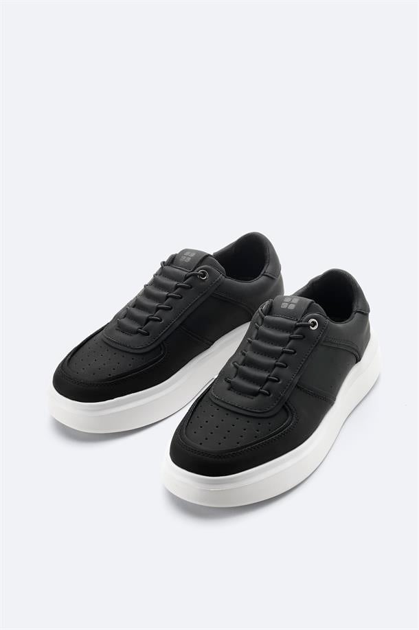 Siyah %100 Deri Esnek Taban Hafif Casual Ayakkabı 