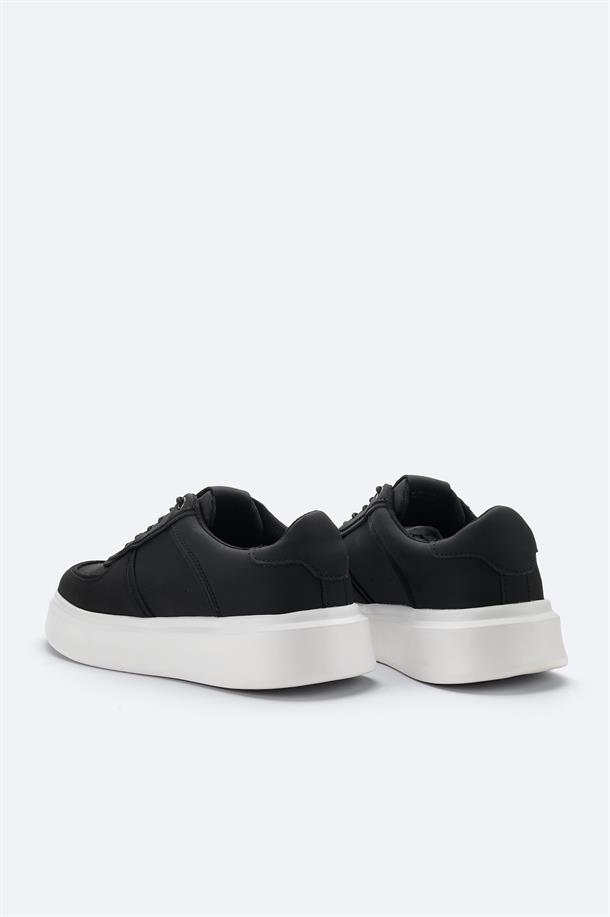 Siyah %100 Deri Esnek Taban Hafif Casual Ayakkabı 