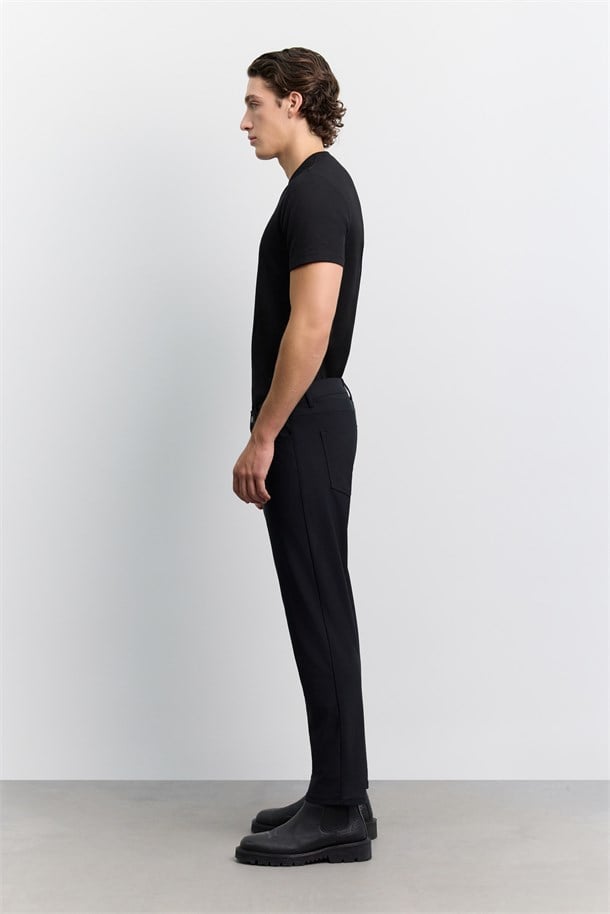 Siyah 5 Cep Teknik Comfort Slim Fit Pantolon