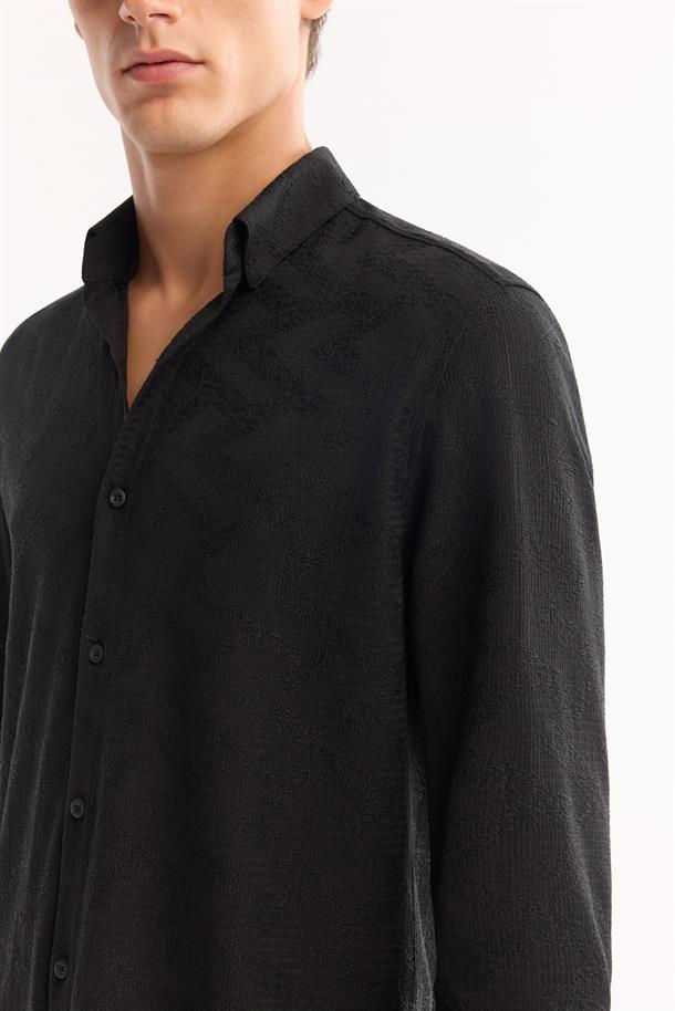 Siyah Düğmeli Yaka Soft Touch Gömlek