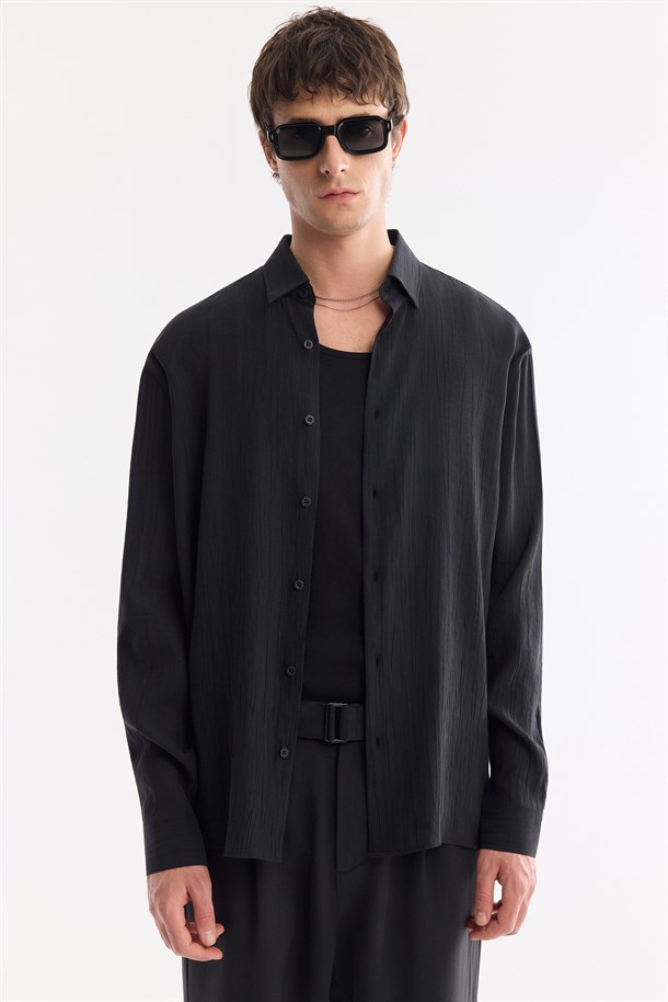 Siyah Alttan Britli Soft Touch Nefes Alan Gömlek