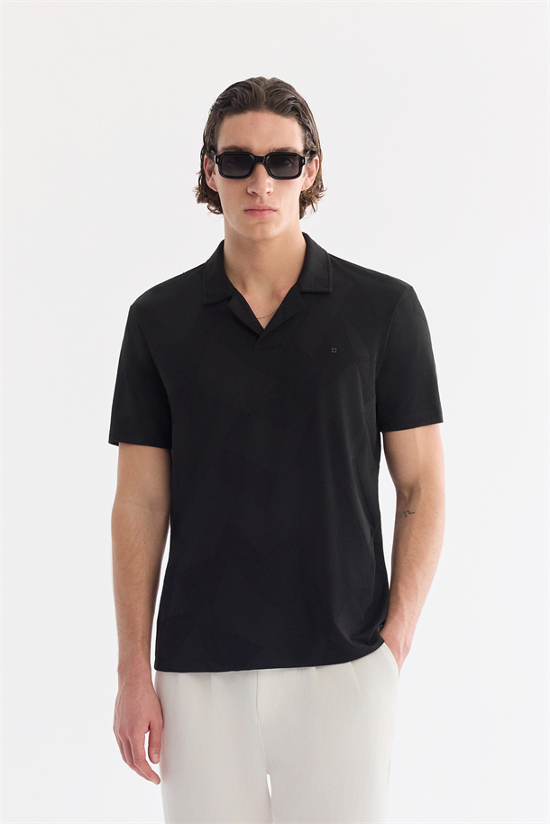 Siyah Apaj Yaka Kolay Ütülenen Elastan T-Shirt