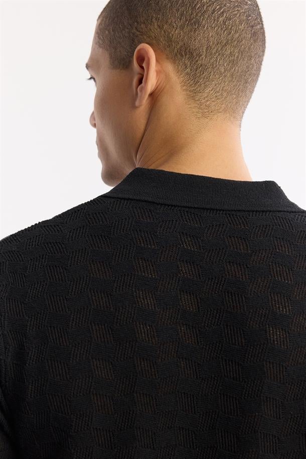 Siyah Apaj Yaka Pamuklu Triko T-Shirt