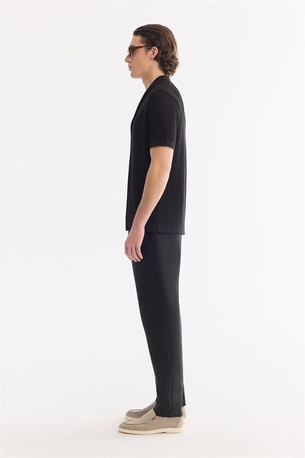 Siyah Apaj Yaka Önden Düğmeli Soft Touch Kısa Kollu Triko T-Shirt