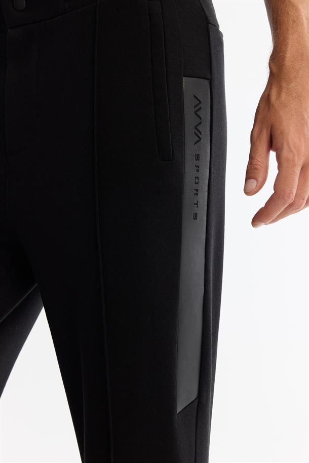 Siyah Beli Lastikli Baskılı Elastan Eşofman Altı