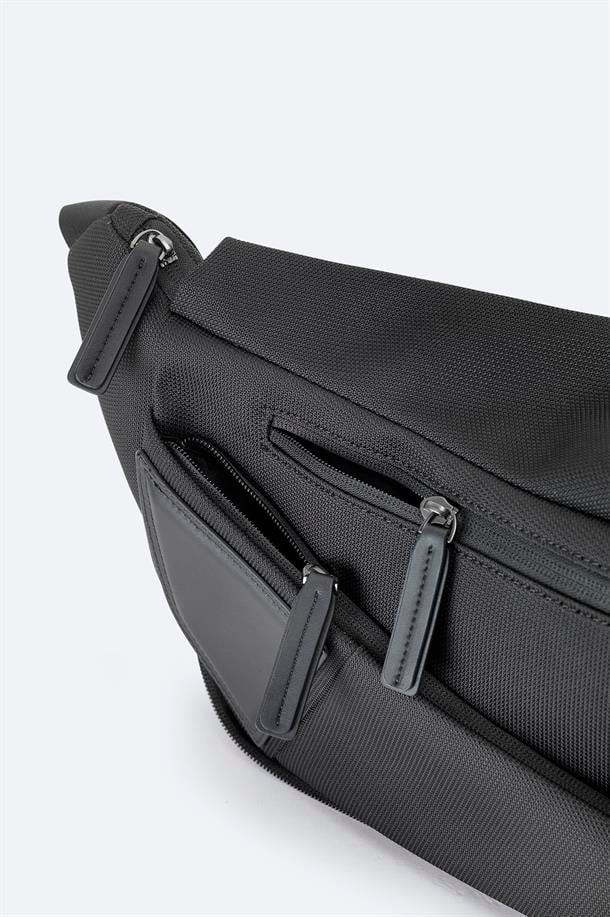 Black Bum Bag