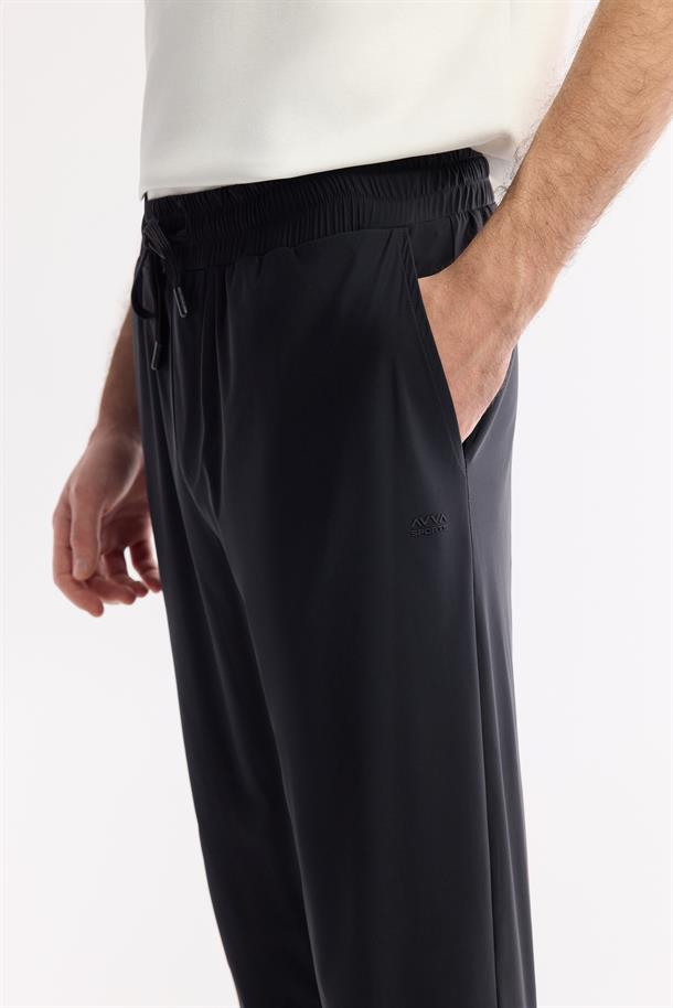 Siyah Beli Lastikli Bağcıklı Teknik Kumaş Eşofman Altı