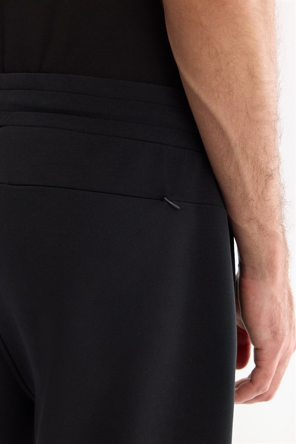 Siyah Beli Lastikli Bağcıklı Bi-Stretch Soft Touch Şort