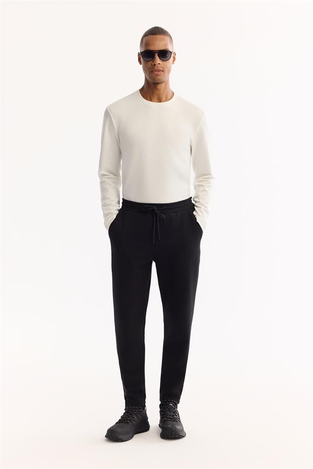 Siyah Beli Lastikli Bağcıklı Pamuklu Bi-Stretch Eşofman Altı