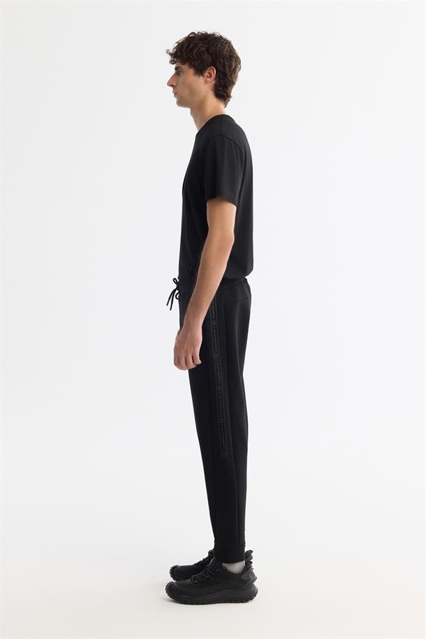 Siyah Beli Lastikli Bağcıklı Elastan Eşofman Altı