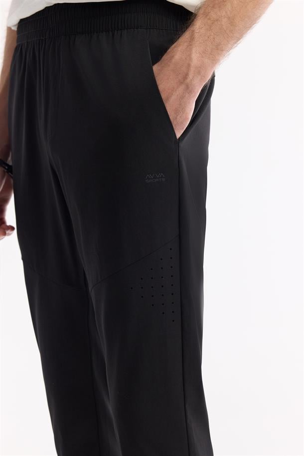 Siyah Beli Lastikli Teknik Kumaş Eşofman Altı