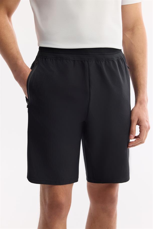 Siyah Beli Lastikli Teknik Kumaş Örme Şort