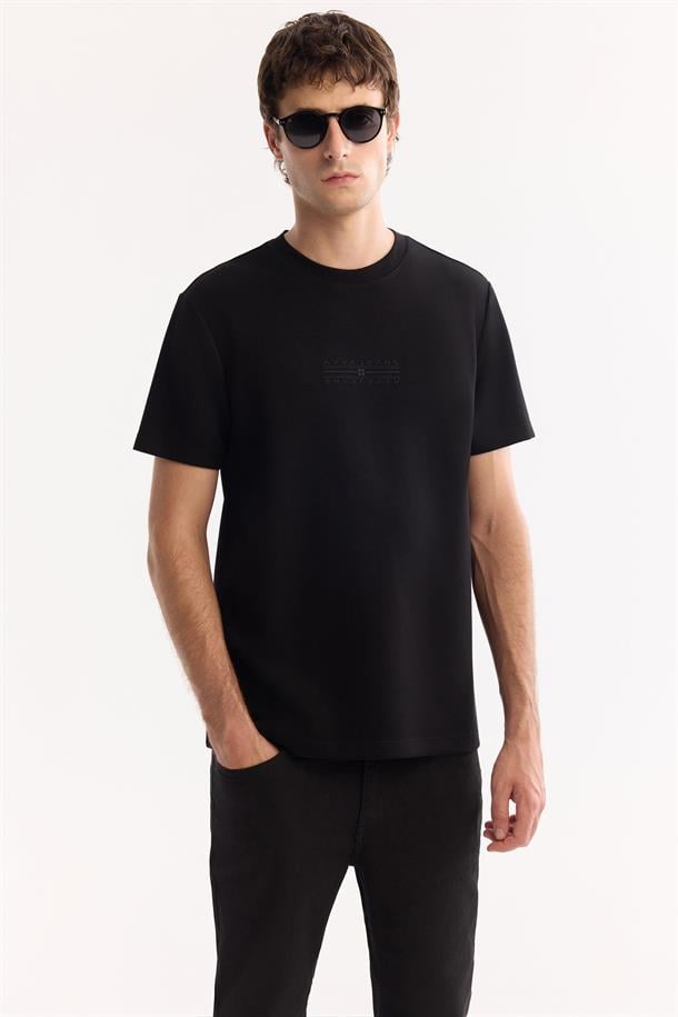 Siyah Bisiklet Yaka Viskon Karışımlı Bi-Stretch Baskılı T-Shirt