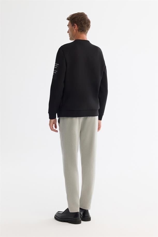 Siyah Bisiklet Yaka Pamuklu Baskılı Elastan Sweatshirt