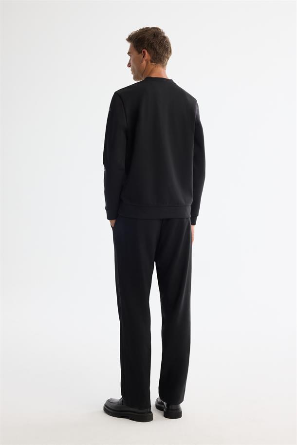 Siyah Bisiklet Yaka Pamuklu Baskılı Sweatshirt