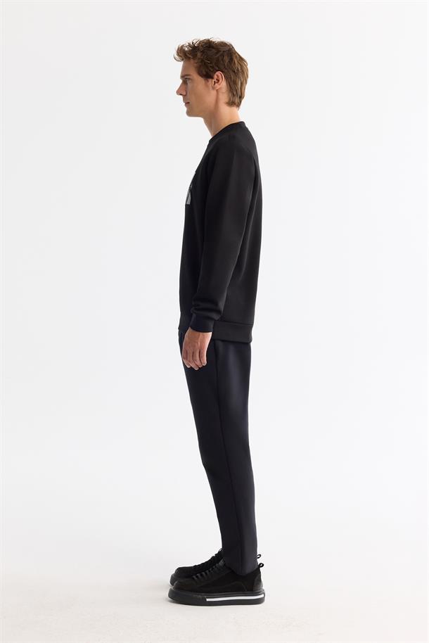 Siyah Bisiklet Yaka Pamuklu Baskılı Elastan Sweatshirt