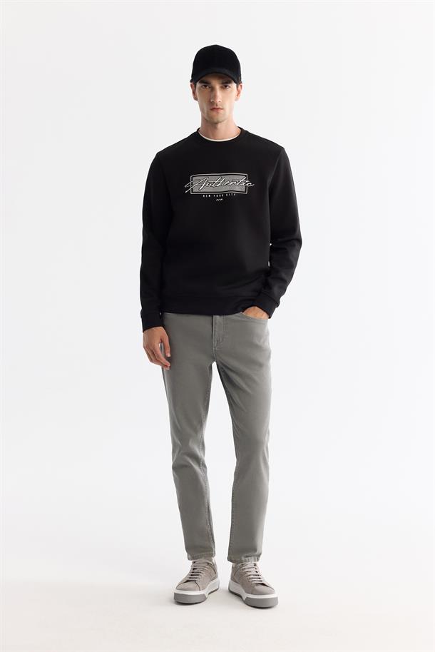 Siyah Bisiklet Yaka Pamuklu Kolay Ütülenen Sweatshirt