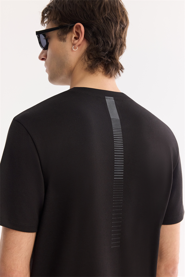 Siyah Bisiklet Yaka Bi-Stretch Baskılı T-Shirt