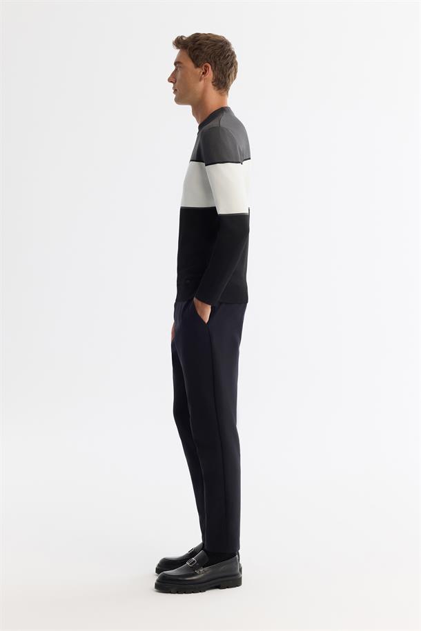 Siyah Bisiklet Yaka Blok Renkli Triko Kazak