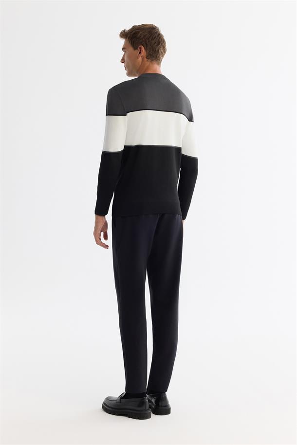 Siyah Bisiklet Yaka Blok Renkli Triko Kazak