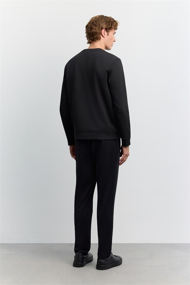 Siyah Bisiklet Yaka Kolay Ütülenen Baskılı Pamuklu Sweatshirt