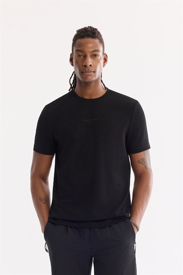 Siyah Bisiklet Yaka Enjeksiyon  Baskılı  Kol Jel Baskı İnterlok T-Shirt