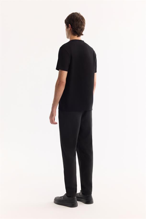 Siyah Bisiklet Yaka Viskon Karışımlı Bi-Stretch Baskılı T-Shirt