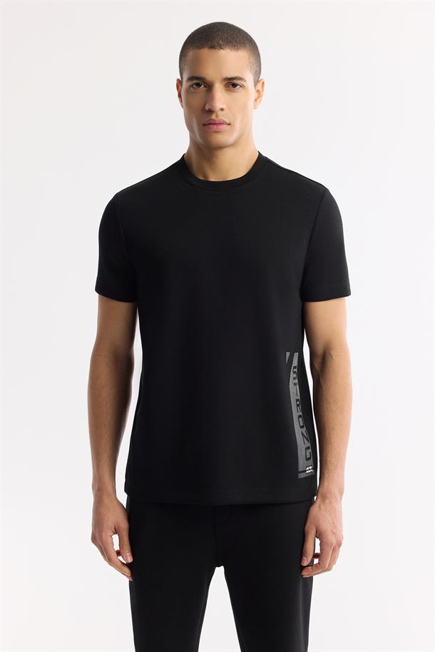 Siyah Bisiklet Yaka Baskılı Bi-Stretch İnterlok T-Shirt