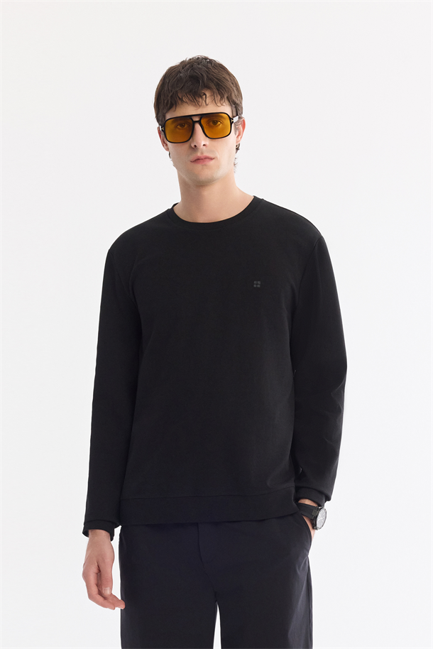 Siyah Bisiklet Yaka Esnek Yumuşak Doku İnterlok Kumaş Basic Sweatshirt