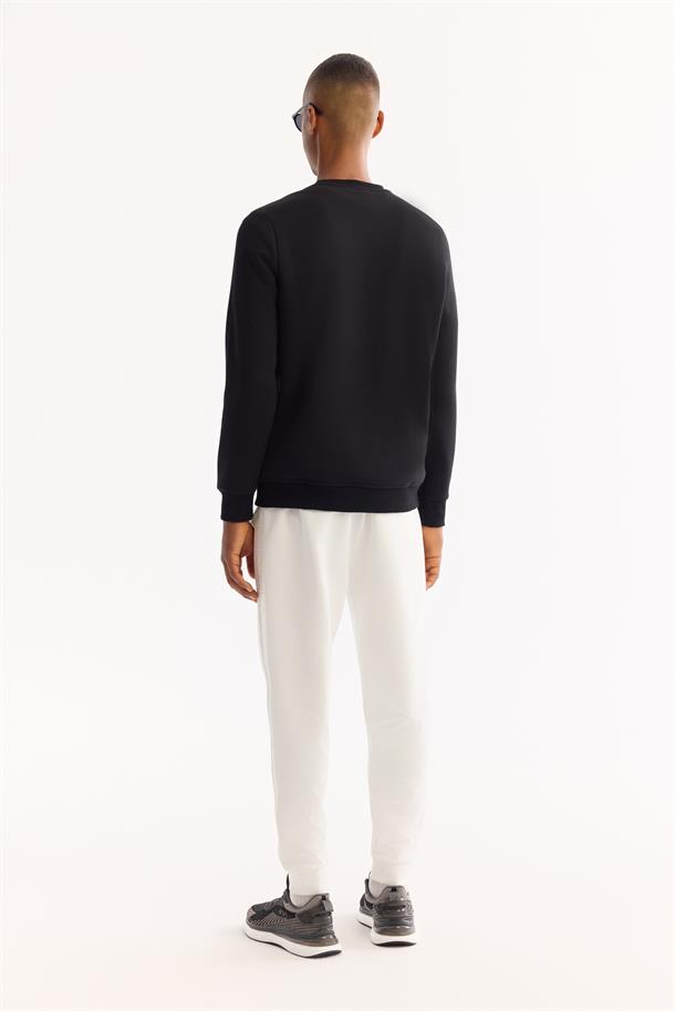 Siyah Bisiklet Yaka Şardonlu Kolay Ütülenen Baskılı Sweatshirt