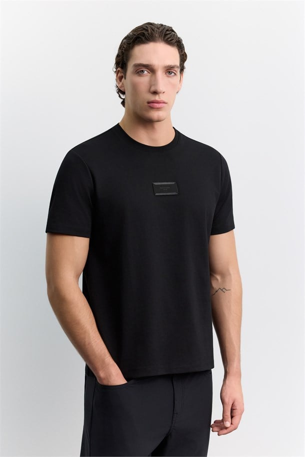 Siyah Bisiklet Yaka Pamuklu Kolay Ütülenen T-Shirt