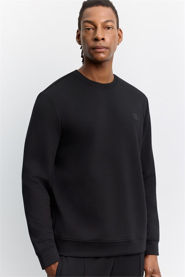 Siyah Bisiklet Yaka Göğüs Rubber  Logolu İnterlok Sweatshirt