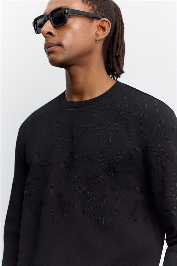 Siyah Bisiklet Yaka Nakışlı İnterlok Sweatshirt