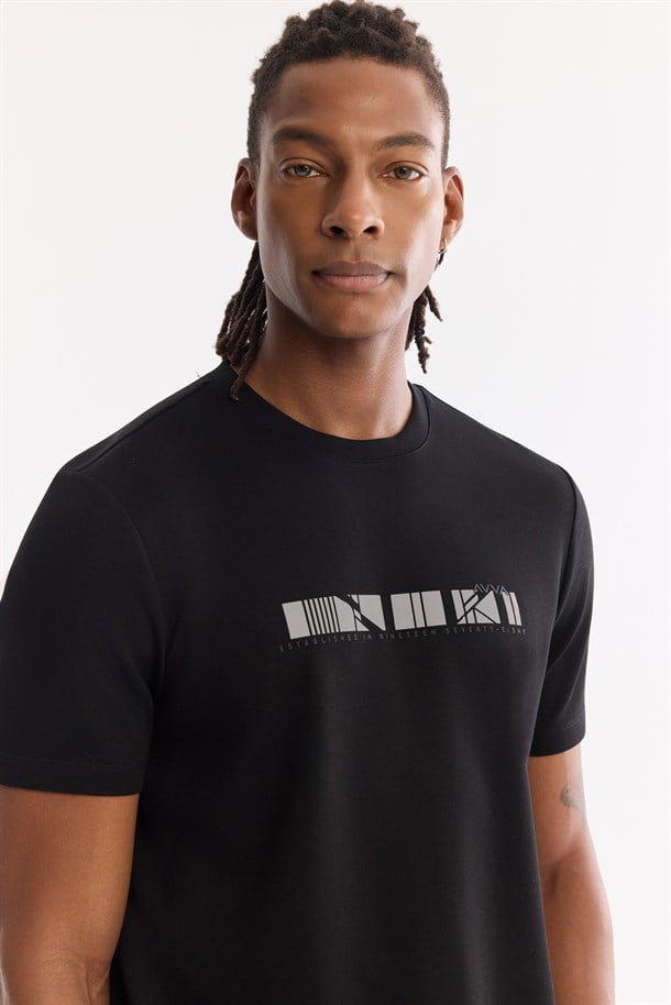 Siyah Bisiklet Yaka Baskılı İnterlok T-Shirt