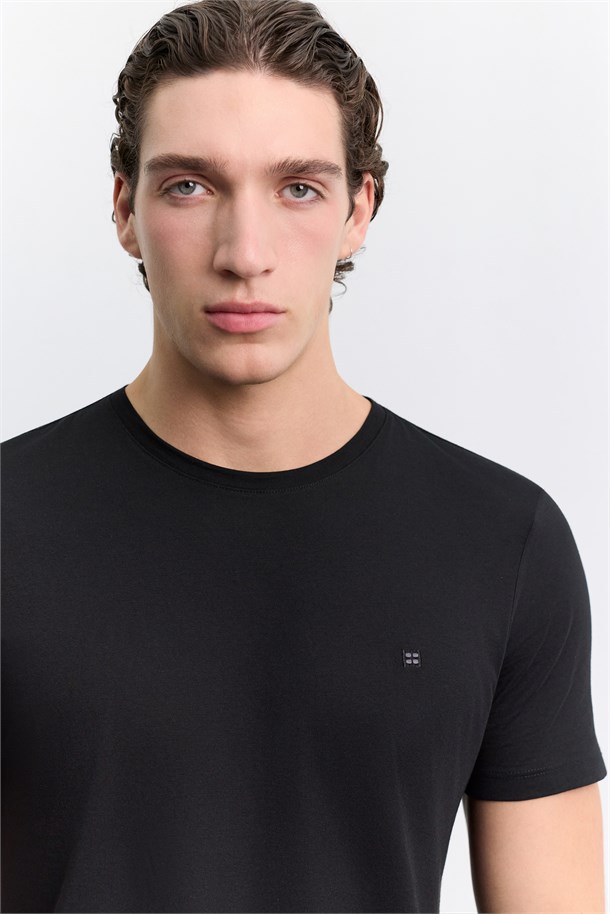 Siyah Bisiklet Yaka Soft Touch Basic T-Shirt