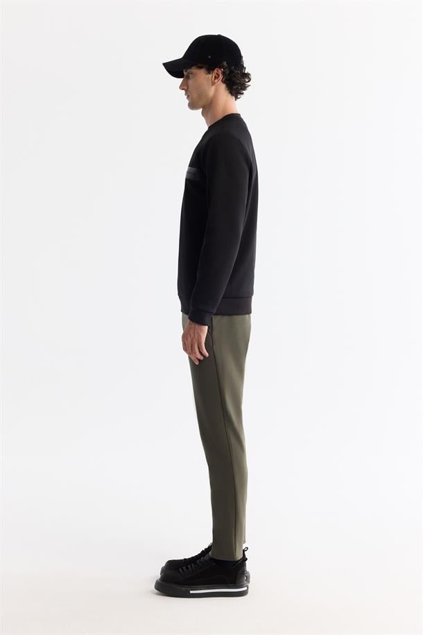 SiyahBisiklet Yaka Pamuklu Baskılı Elastan Sweatshirt